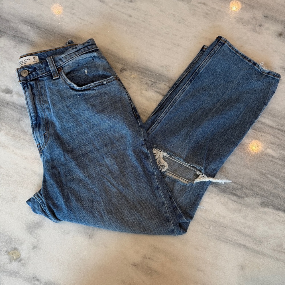 Abercrombie Curve Love Ultra High Rise‎ Ankle Straight Distressed Jeans Sz 28/6S